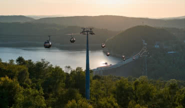 Solina z lotu ptaka - nowa kolejka linowa z widokiem na Bieszczady!